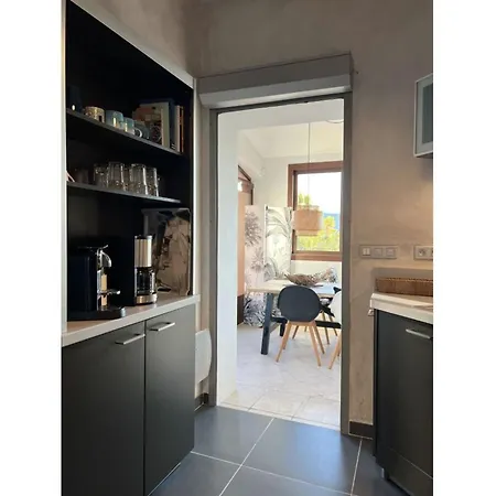 Welcoming In Apartment