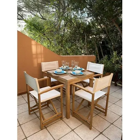 Apartamento Welcoming In Hyères