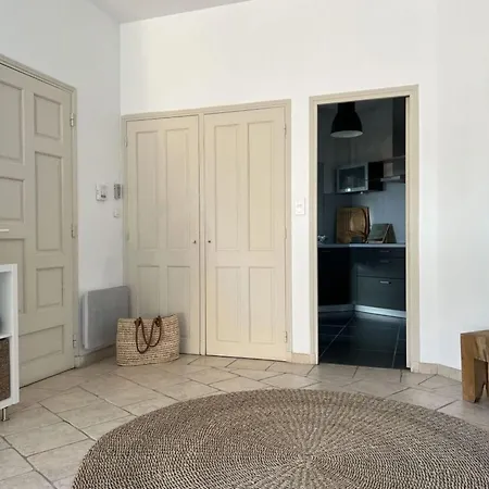 Welcoming In Apartment *