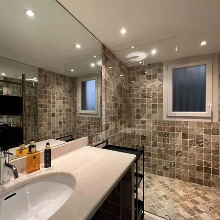 Welcoming In Apartamento Hyères