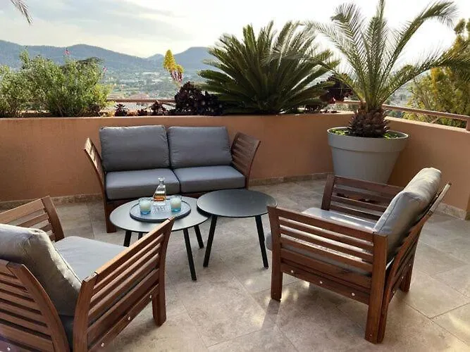 Welcoming In דירה