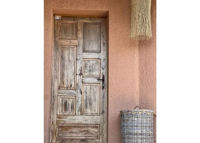 Welcoming In * הייר